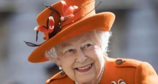 Isabel II regresó al castillo de Windsor tras ser sometida a exámenes médicos